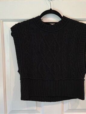Free People Black Cable Knit Sleeveless Sweater Vest NWOT